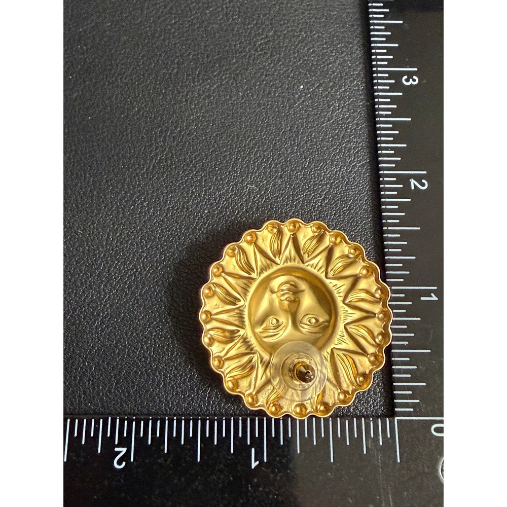 Sun Face Earrings Celestial Oversized Gold Tone Lightweight - Picture 5 of 7